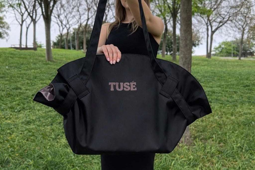 New black TUSÉ