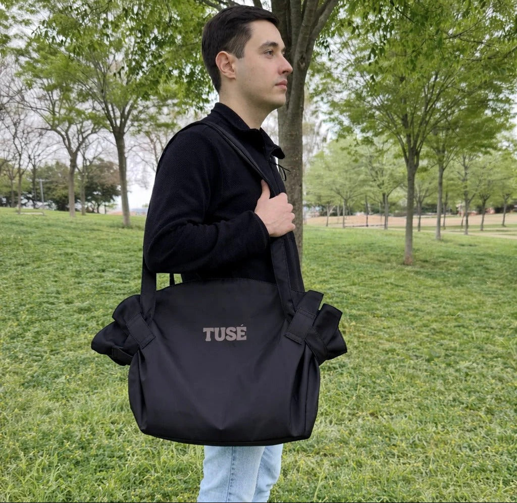 New black TUSÉ