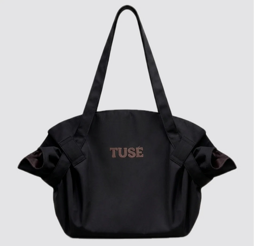 New black TUSÉ